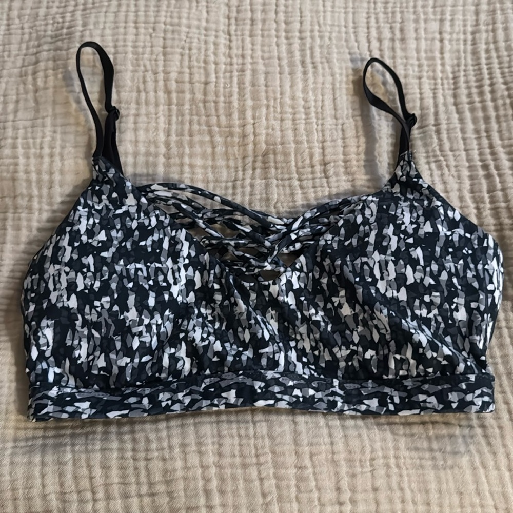 Fabletics Patterned Sports Bra Size Small